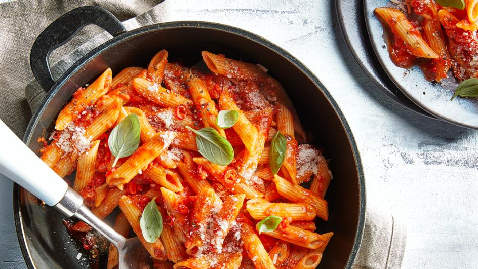 Penne with Spicy rose sauce