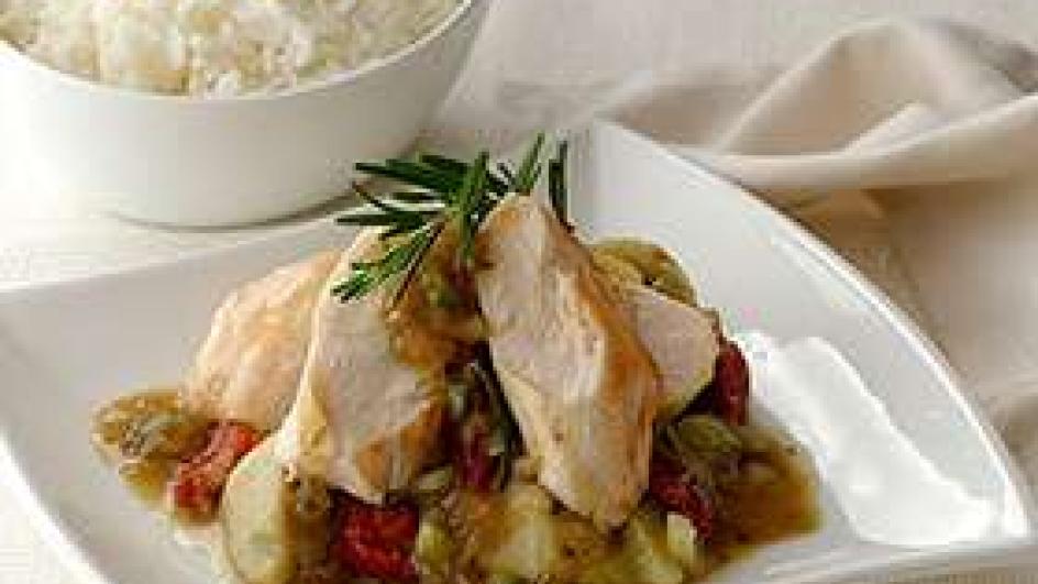 Braised Chicken Breast with Artichoke and Fennel
