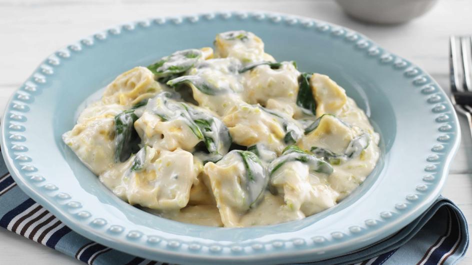 Tortellini with Spinach Cream Sauce