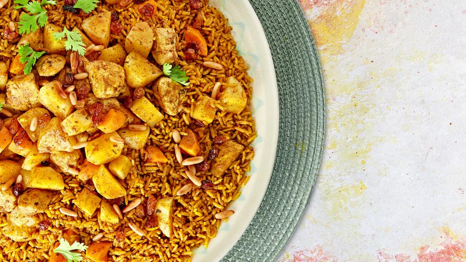 Quick and easy chicken kabsa rice