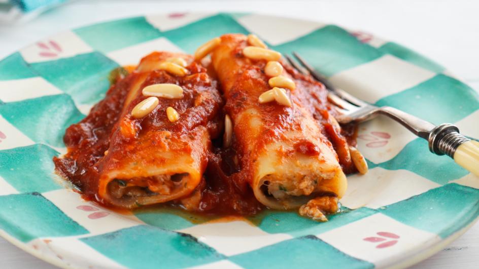 Samka Harra manicotti