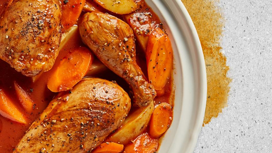 One pot chicken and vegetables stew