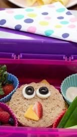 https://www.maggiarabia.com/sites/default/files/styles/search_result_153_272/public/2023-11/pack_your_kids_lunchbox_with_healthy_snacks_0_1.jpg?itok=UVkcDzWN