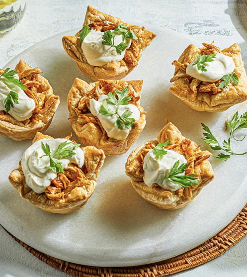 Chicken kabsa in puff pastry cup