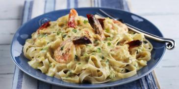 Linguine with Prawns and Creamy Thai Sauce