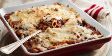 Baked Penne with Meat and Mushroom Bolognaise