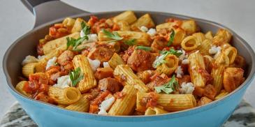 One-Skillet Chicken & Pasta Ragu