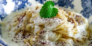 Spaghetti with Yogurt and Sumac