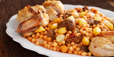Moghrabieh with Tomato and Potatoes