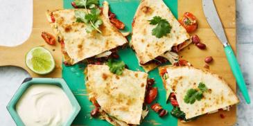 Red Beans with Baked Pita Chips
